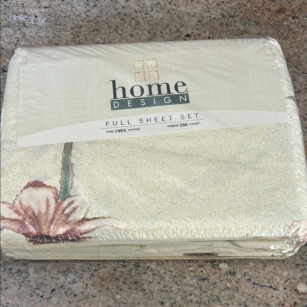 Cream Floral Full Sheet Set